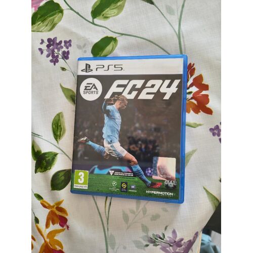 jeu vidéo ps5 : FC 24 EA sports.