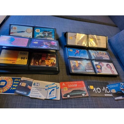 256 Telecartes Dans Album