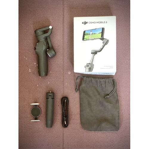 DJI Osmo Mobile 6 stabilisateur smartphone gris ardoise, stabilisation 3 axes, pliable avec perche extensible, comme neuf