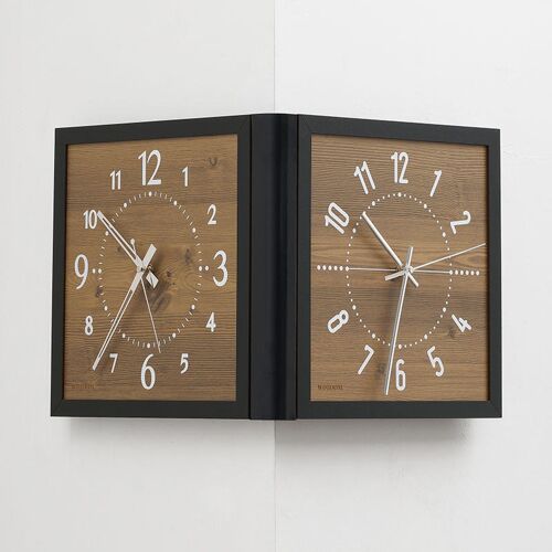 Horloge Murale D'Angle Double Face En Bois Marron À Quartz Sans Perçage YONIS