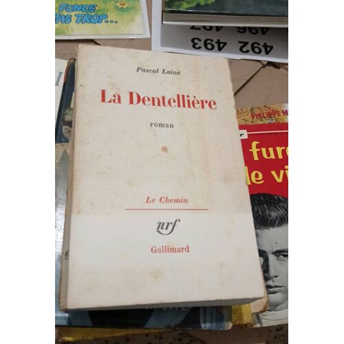 La Dentellière