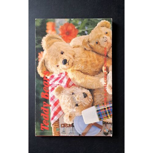 Teddy Bears / Recueil De 50 Cartes Postales Grand Format (Détachables)