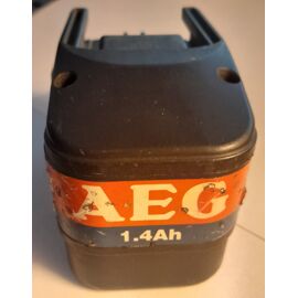 Batterie portative AEG 4932353638 B9.6 system 3000 de 9,6v à 1,4Ah en NiCd.