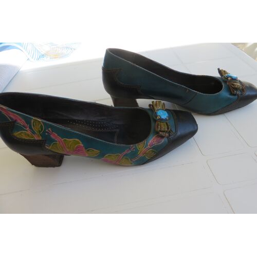 Paire Escarpins Femme Laura Vita